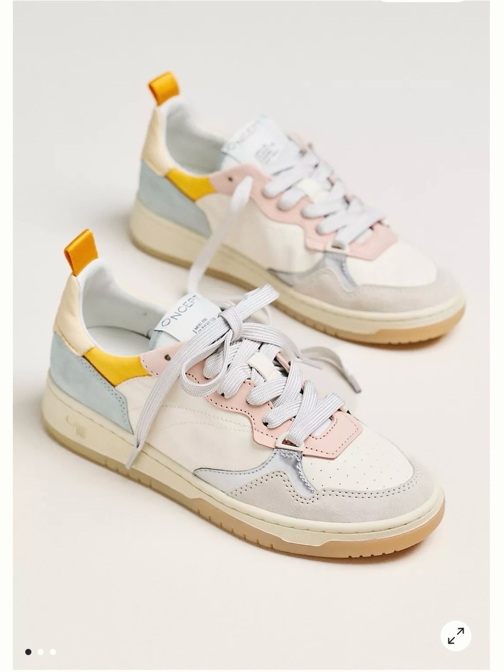 Oncept Phoenix Sneakers